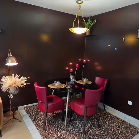 Apartment Loft Paisible Avec Vue Sur La Tour Eiffel Paris