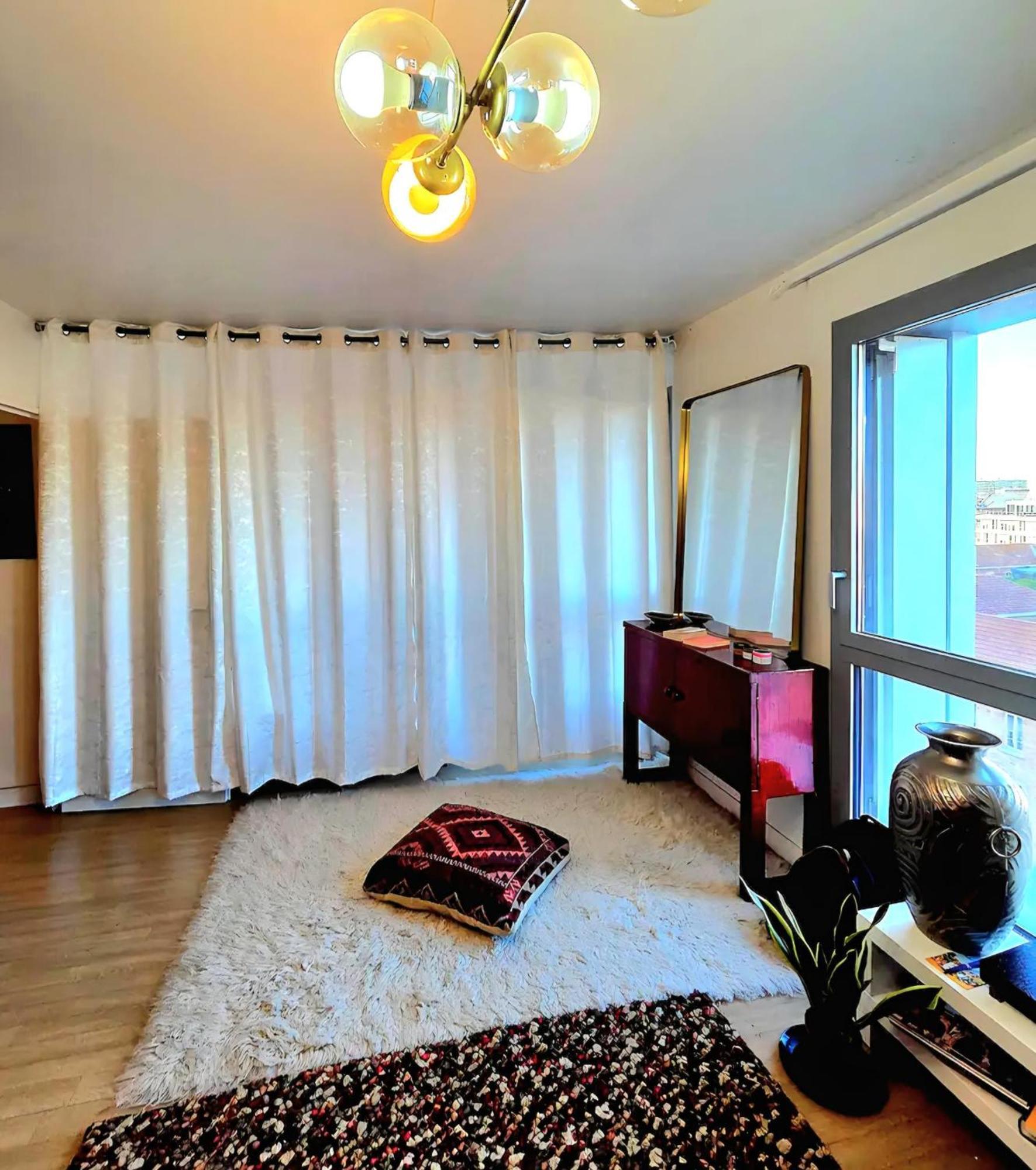 Apartment Loft Paisible Avec Vue Sur La Tour Eiffel *
